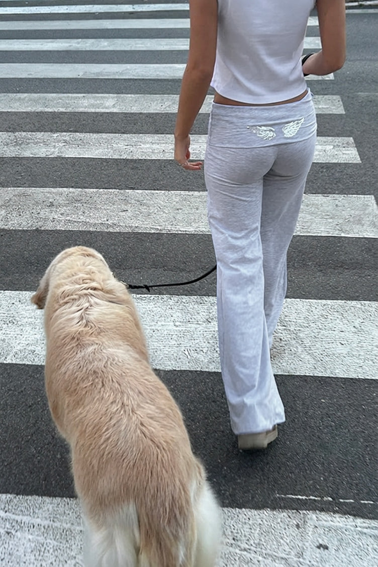 Cuffed pants with wings – Subdued
