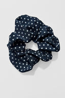 Hair scrunchie