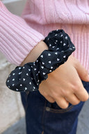 Hair scrunchie