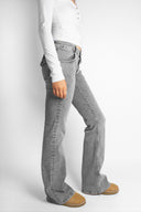 Low waist flared jeans