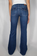 Low-waist flare jeans
