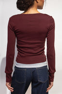 Long-sleeved T-shirt