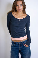 Long-sleeved T-shirt