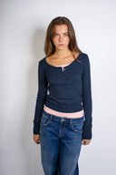 Long-sleeved T-shirt