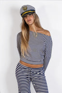 T-shirt with a boat neck