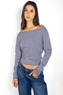 T-shirt with a boat neck