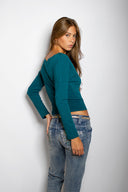 Off-shoulder long sleeve top