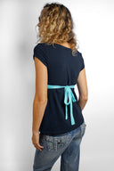 V-neck T-shirt with polka dot ribbon