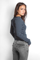Long-sleeve Chester T-shirt