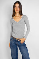V-neck T-shirt