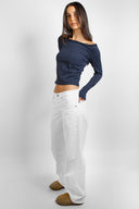 T-shirt with a boat neckline and lace