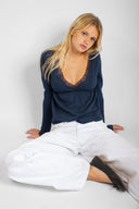 V-neck T-shirt with lace