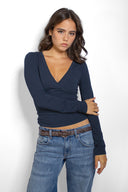 Ruched v-neck long sleeve top